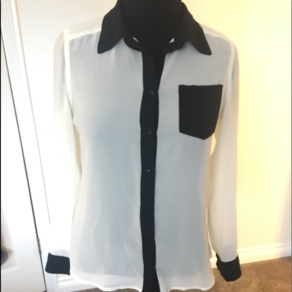 Guess sheer collar blouse